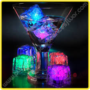 HIELO CON LUZ LUMINOSO DE COLORES 12 HS8509 X 1