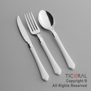 CUBIERTOS DE PLASTICO (TENEDOR CUCHILLO Y CUCHARA) PLATA CON MANGO BLANCO HS8970 x 18